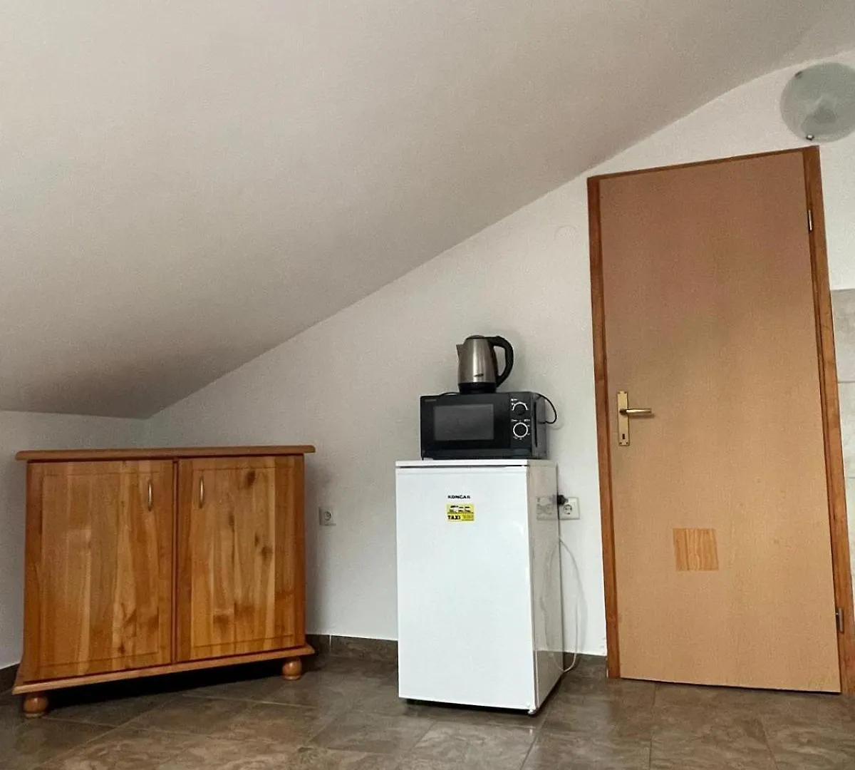Dejan Apartment Pula 0*,