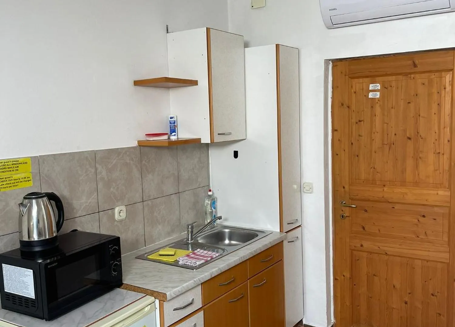 Dejan Apartment Pula 0*,